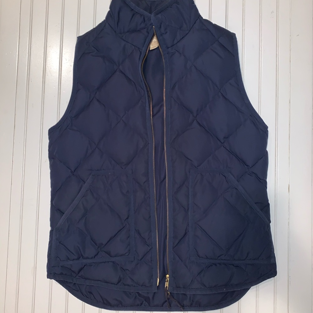 NAVY JCREW CLASSIC VEST